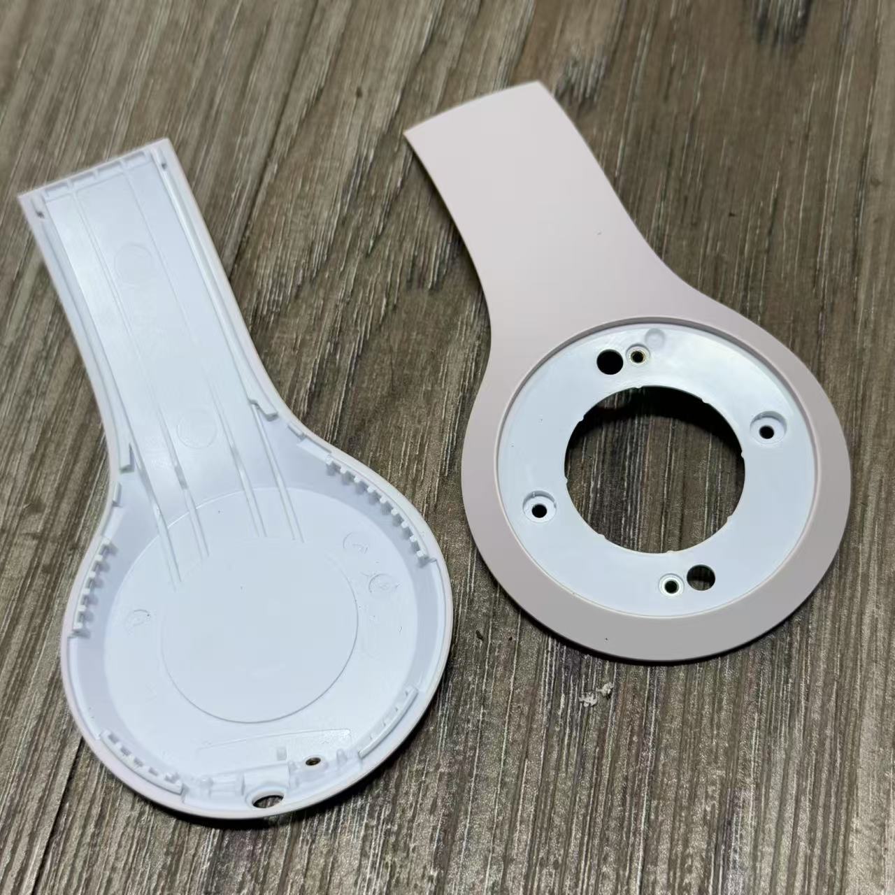 Original spare Parts for Beats - Beats Headphone Solo 4 review and price